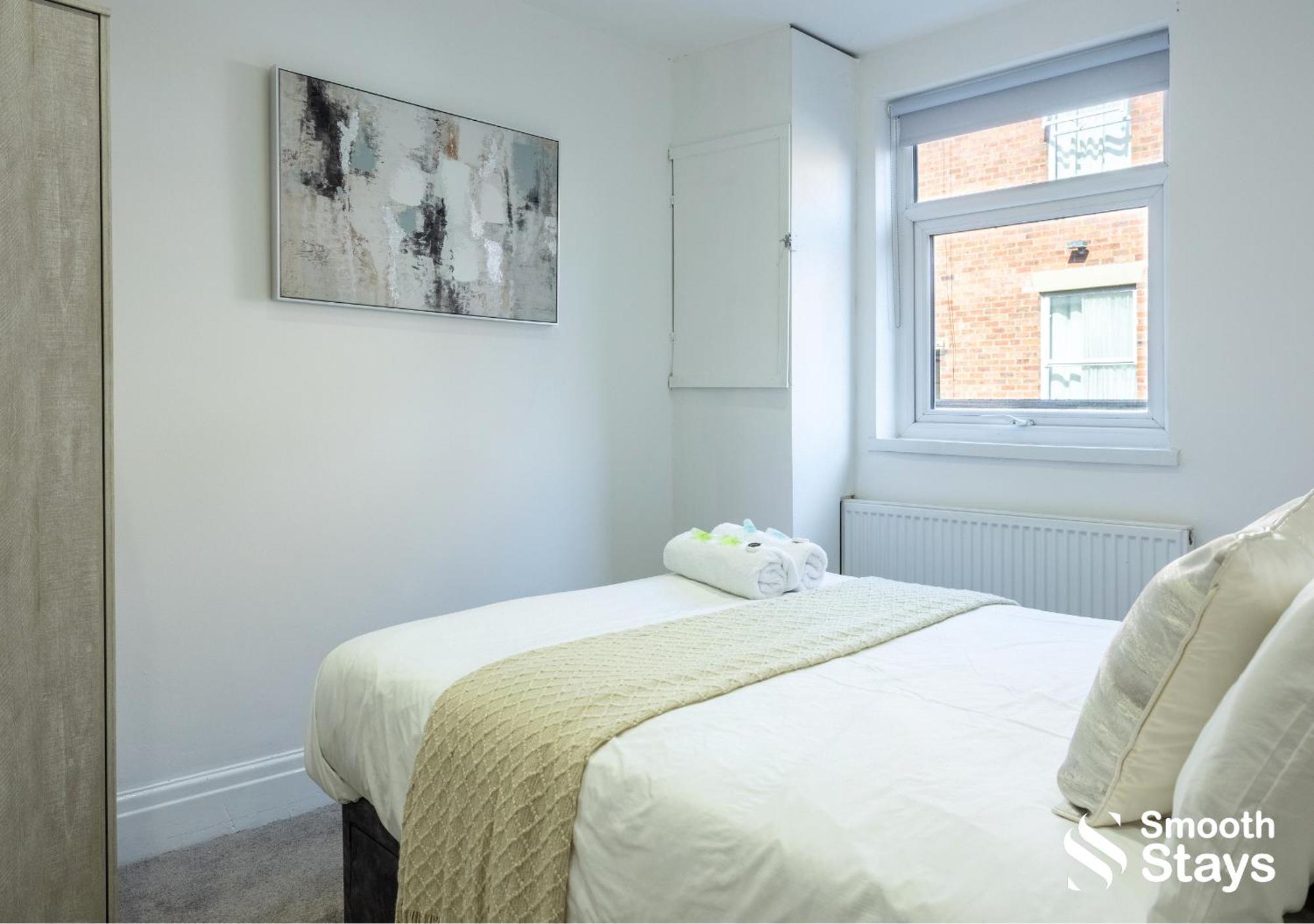One Bedroom Apartment At Smooth Stays Short Lets & Serviced Accommodation Preston With Parking Near Train Station Kültér fotó